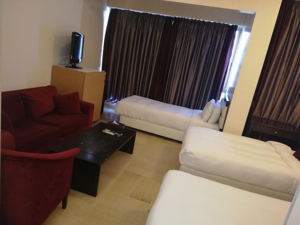 Bliss 3000 Furnished Studios Beirut Exterior foto