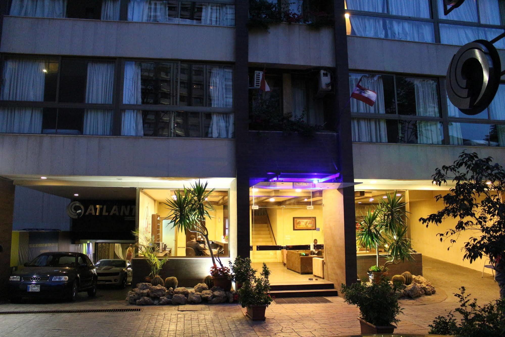 Bliss 3000 Furnished Studios Beirut Exterior foto