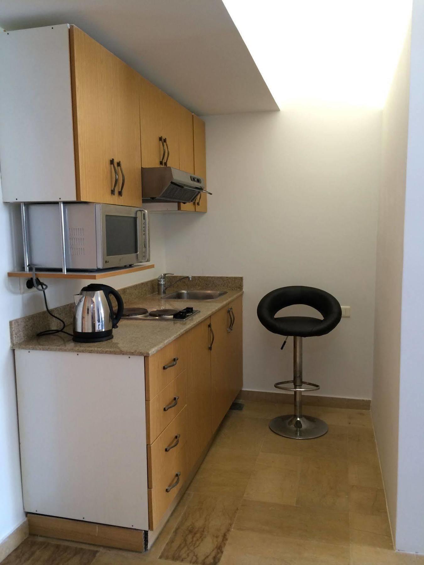 Bliss 3000 Furnished Studios Beirut Exterior foto